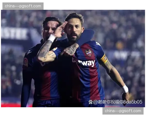 通讯：绝杀被VAR吹掉，布伦特福德客场憾平，主帅弗兰克怒斥判罚